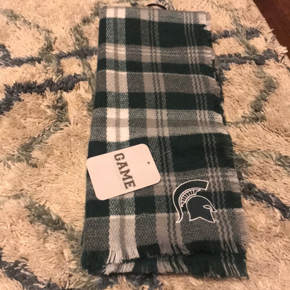Michigan state Spartans scarf